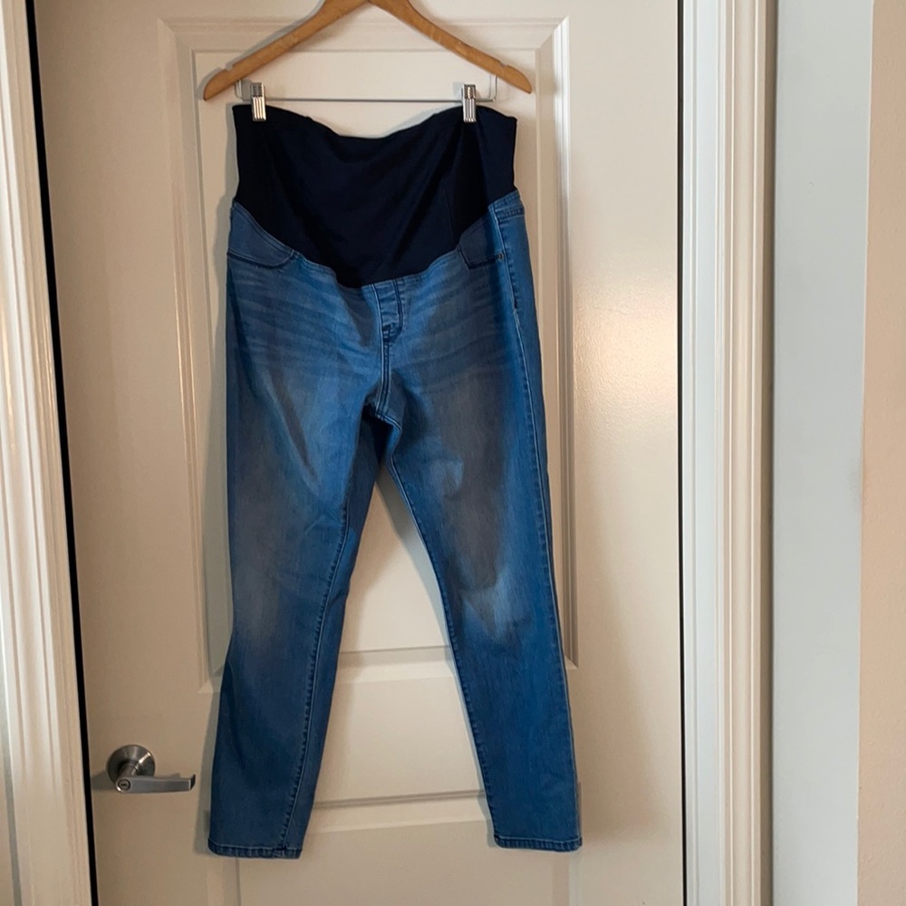 Target Maternity Jeggings